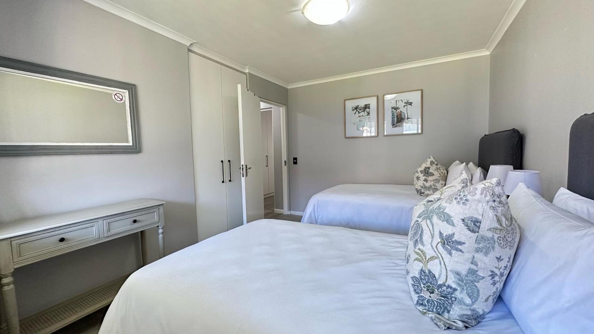 Appartamento Greenpoint Mews 17, Plettenberg Bay Esterno foto